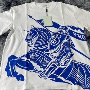 T-shirt bianca con grafica blue Berry